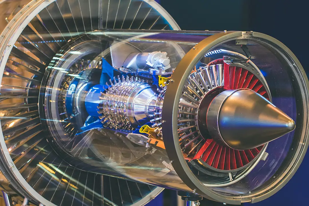 惯性力平衡式二维燃油泵