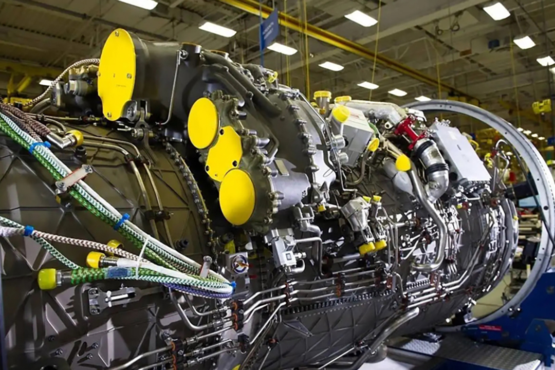 机载润滑系统齿轮泵输出特性的影响