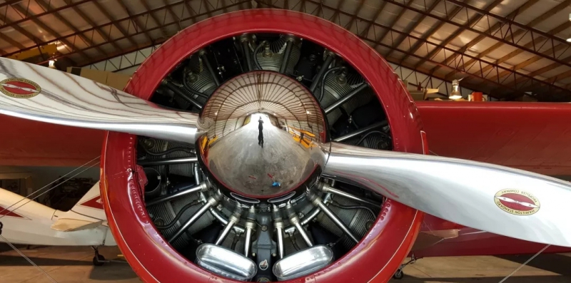 机载润滑系统齿轮泵输出特性的影响